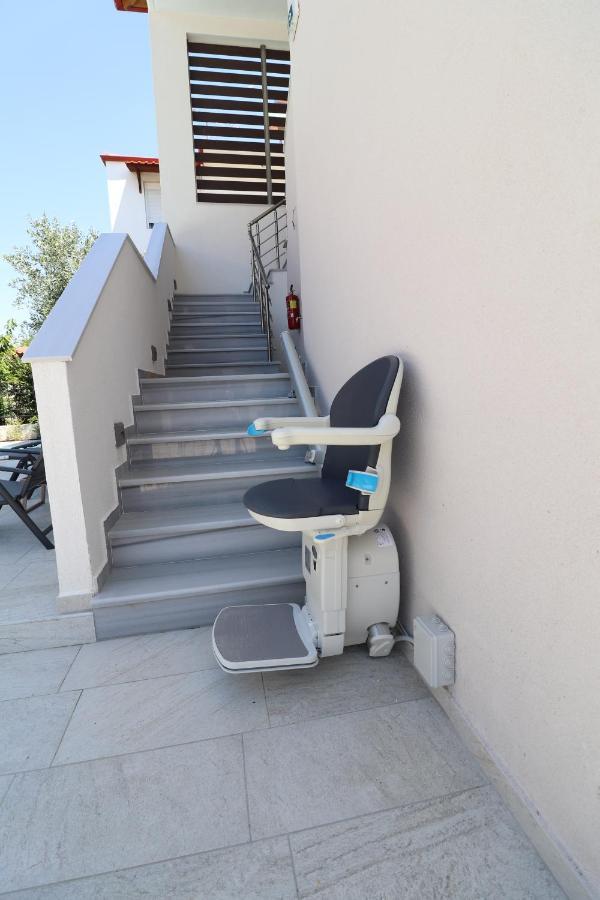 Vrasná Sunshine Rooms And Suites מראה חיצוני תמונה