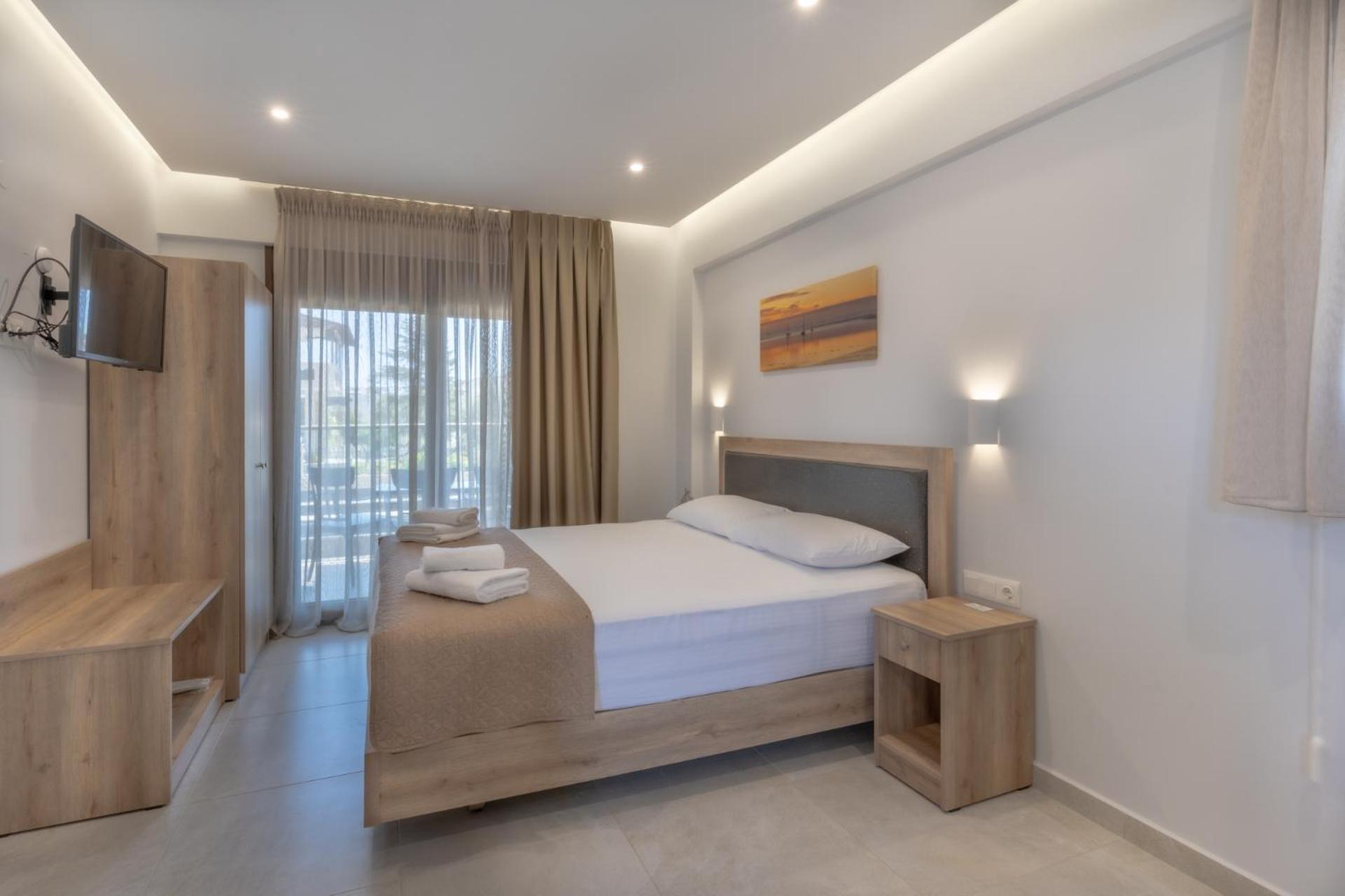 Vrasná Sunshine Rooms And Suites מראה חיצוני תמונה